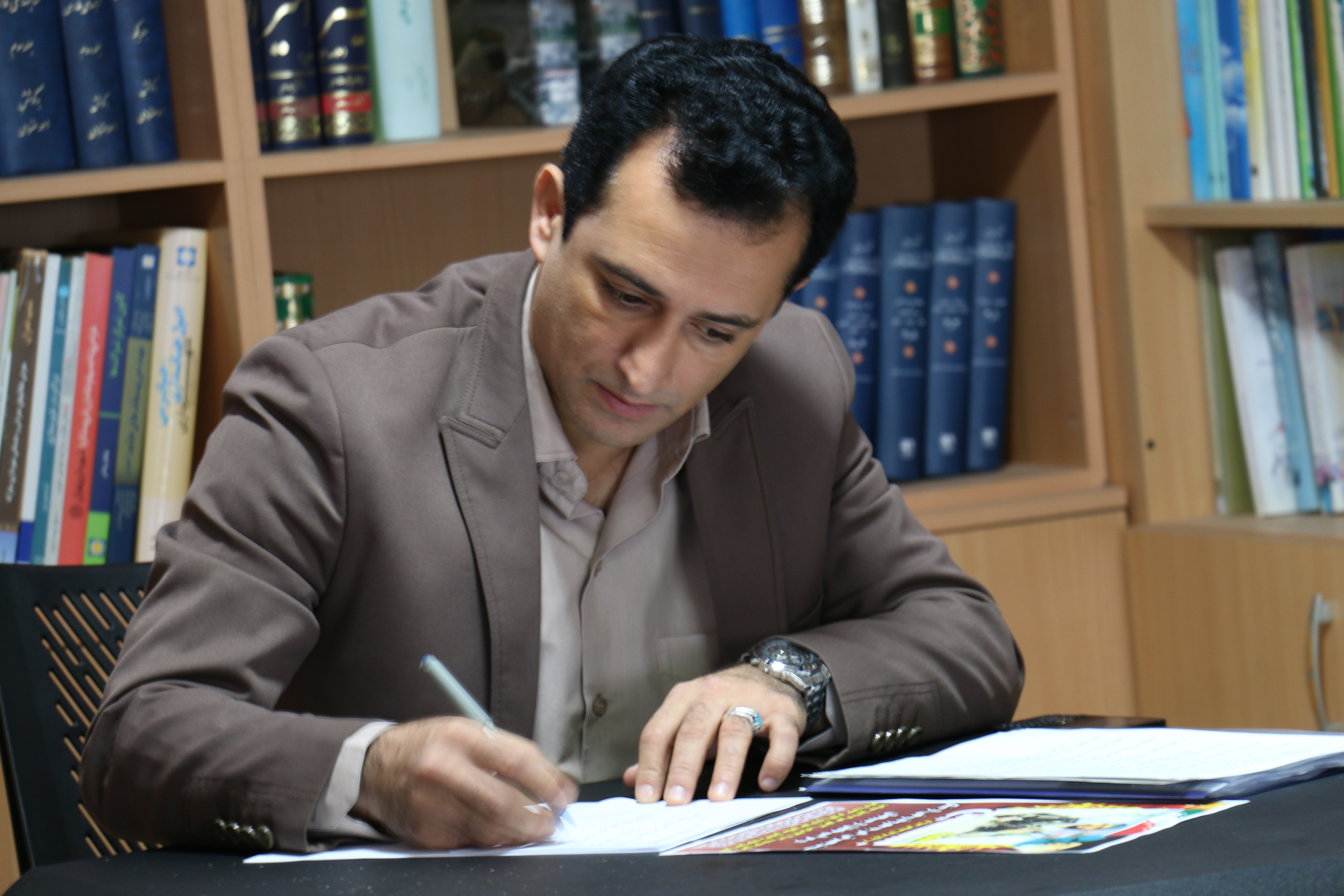 دبير اجرايي ششمين جشنواره تئاتر خياباني شهروند لاهيجان منصوب شد